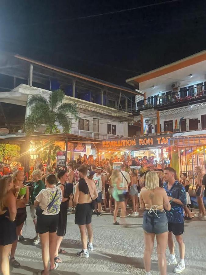 Revolution Koh Tao Hostel Exterior photo